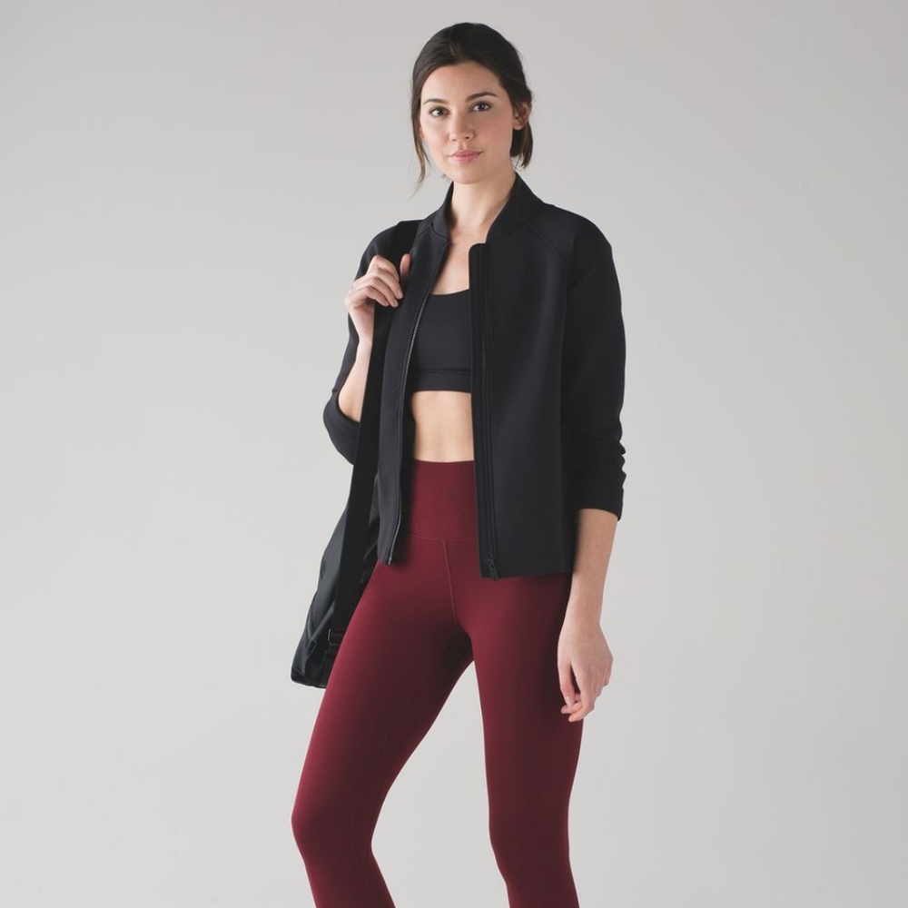 Lululemon Invigorate Bra - Picture 8 of 9